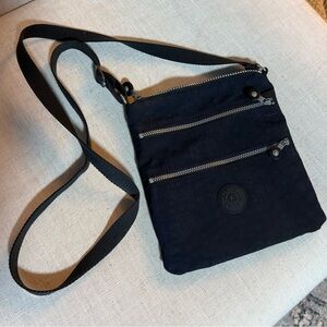 Navy Kipling weather proof crossbody